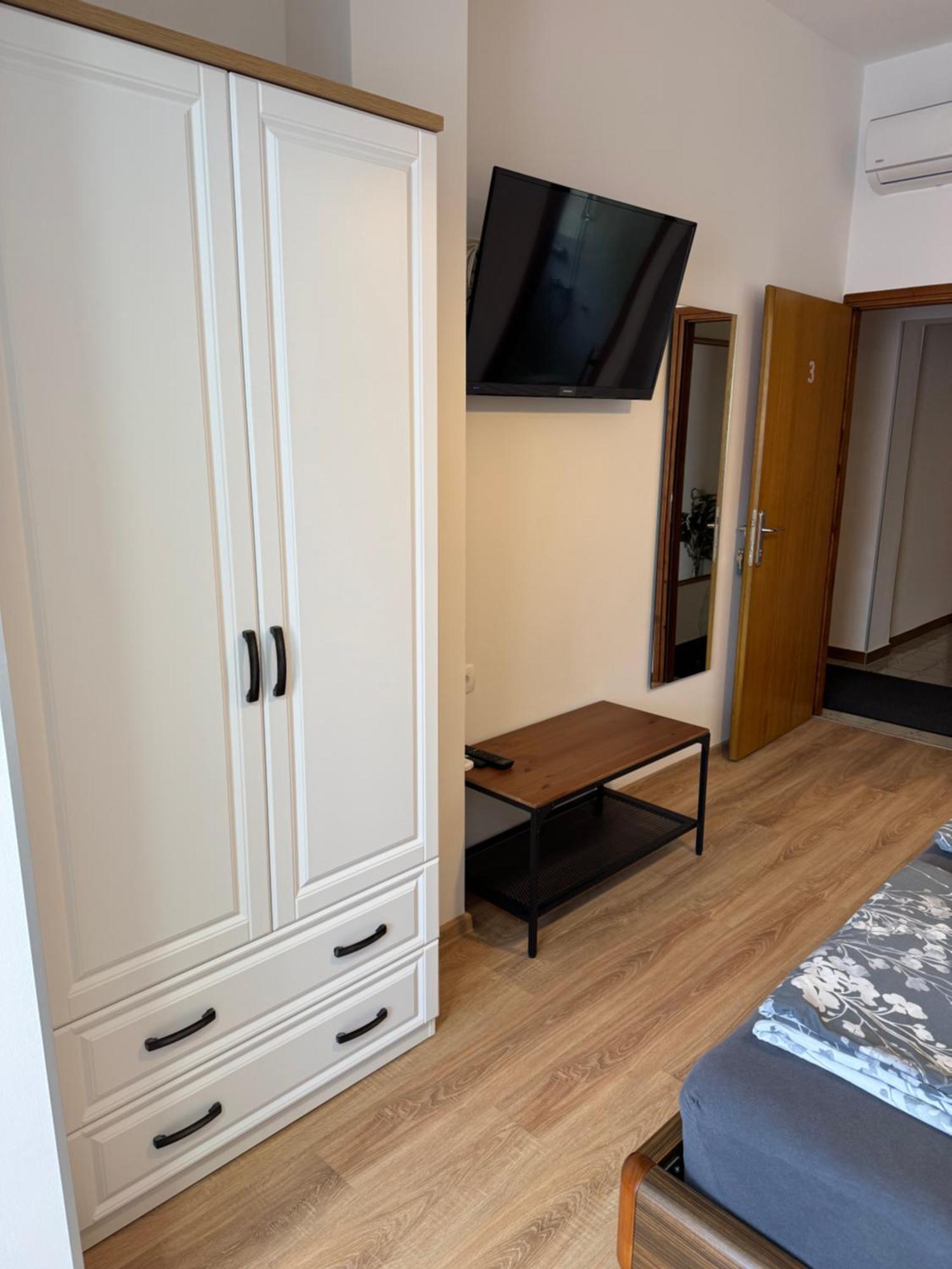 Guest House Deskovic มอชเชนิชกา ดรากา ภายนอก รูปภาพ